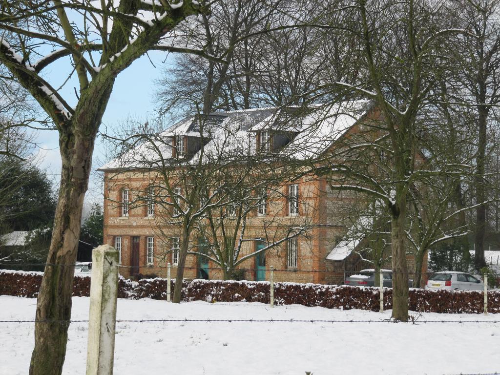 Ferme Clatot Hotel Les Trois Pierres Екстериор снимка
