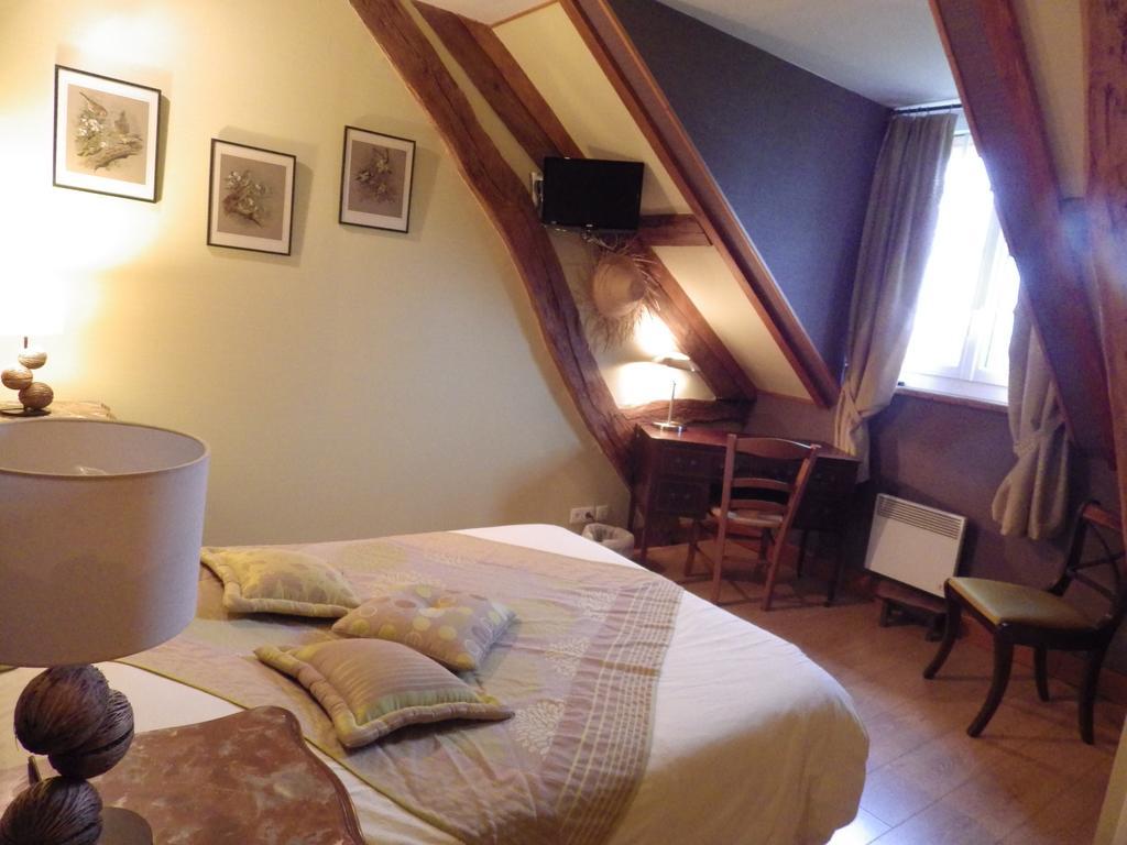 Ferme Clatot Hotel Les Trois Pierres Екстериор снимка